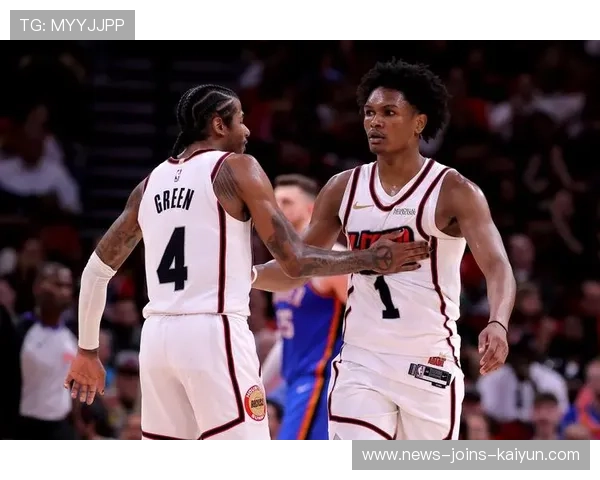 火箭7人上双展现强大阵容深度，火箭队7号