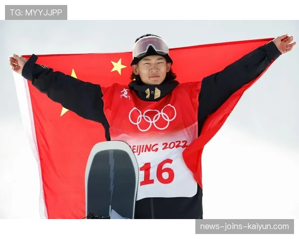 苏翊鸣在单板滑雪世界杯再次夺金,为2026米兰冬奥热身。,苏翊鸣多大